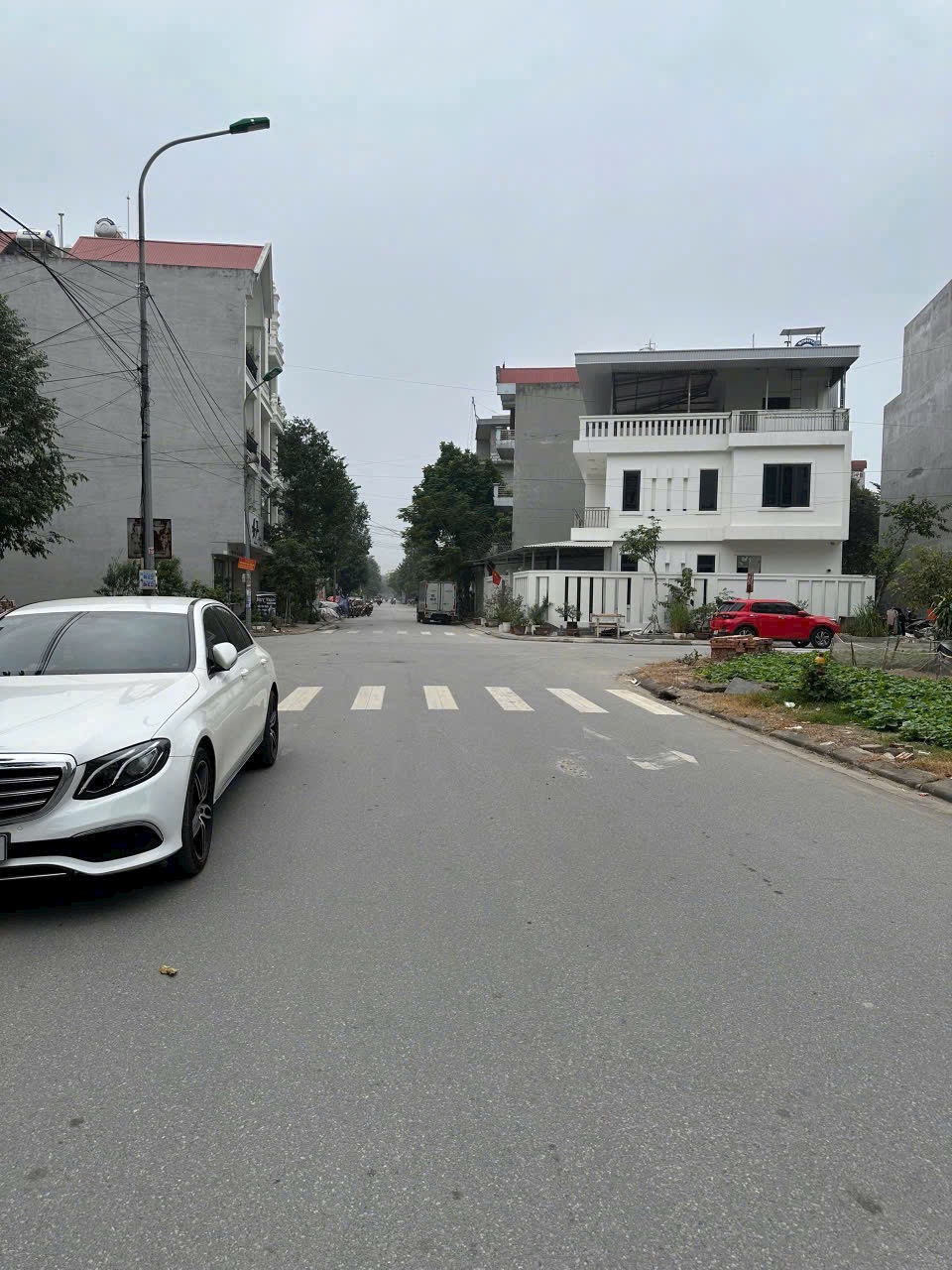 Bán lô trục chính Trần Đăng Tuyển