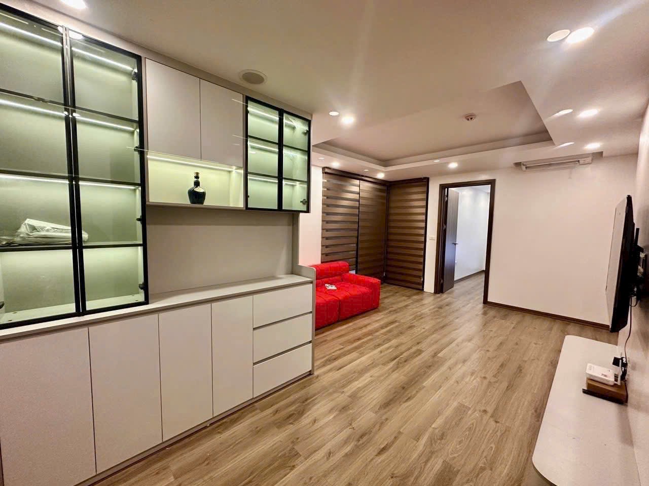 Cho thuê căn 2PN+1 Lotus Bắc Giang