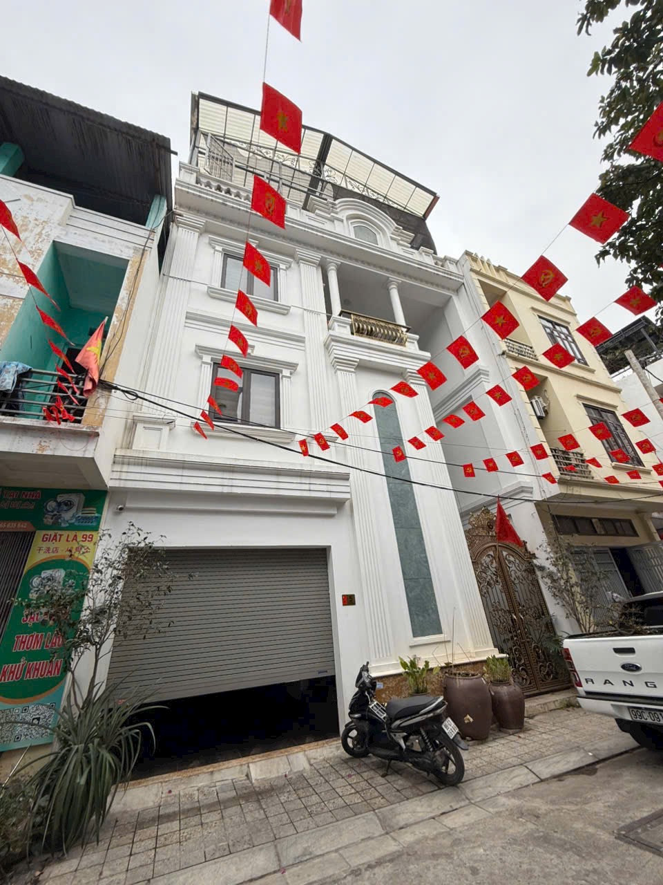 Bán biệt thự siêu sang làn 2 Nguyễn Trãi