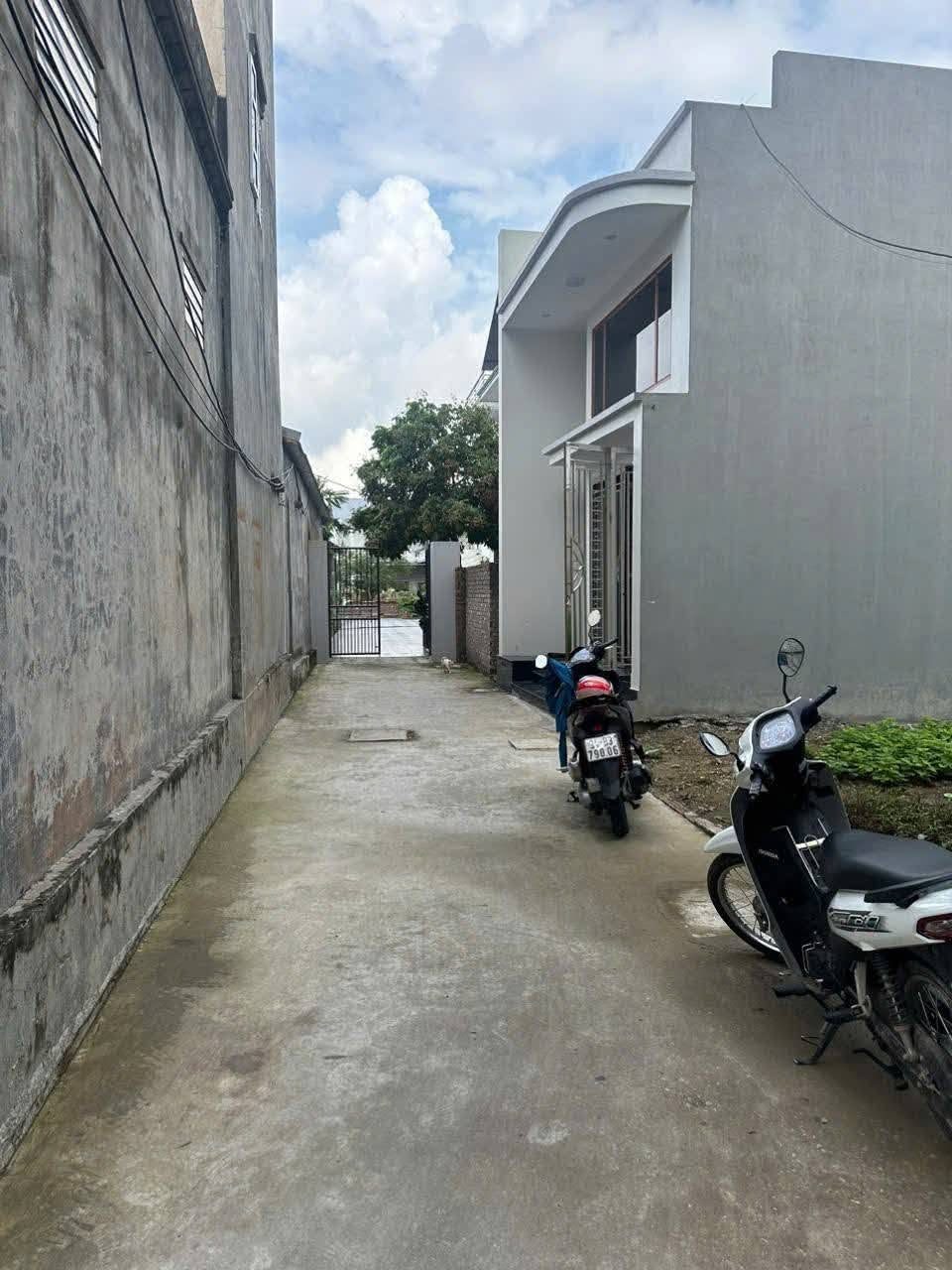 Bán nhà 1,5 tầng Tân Chi (Lạc Vệ cũ)