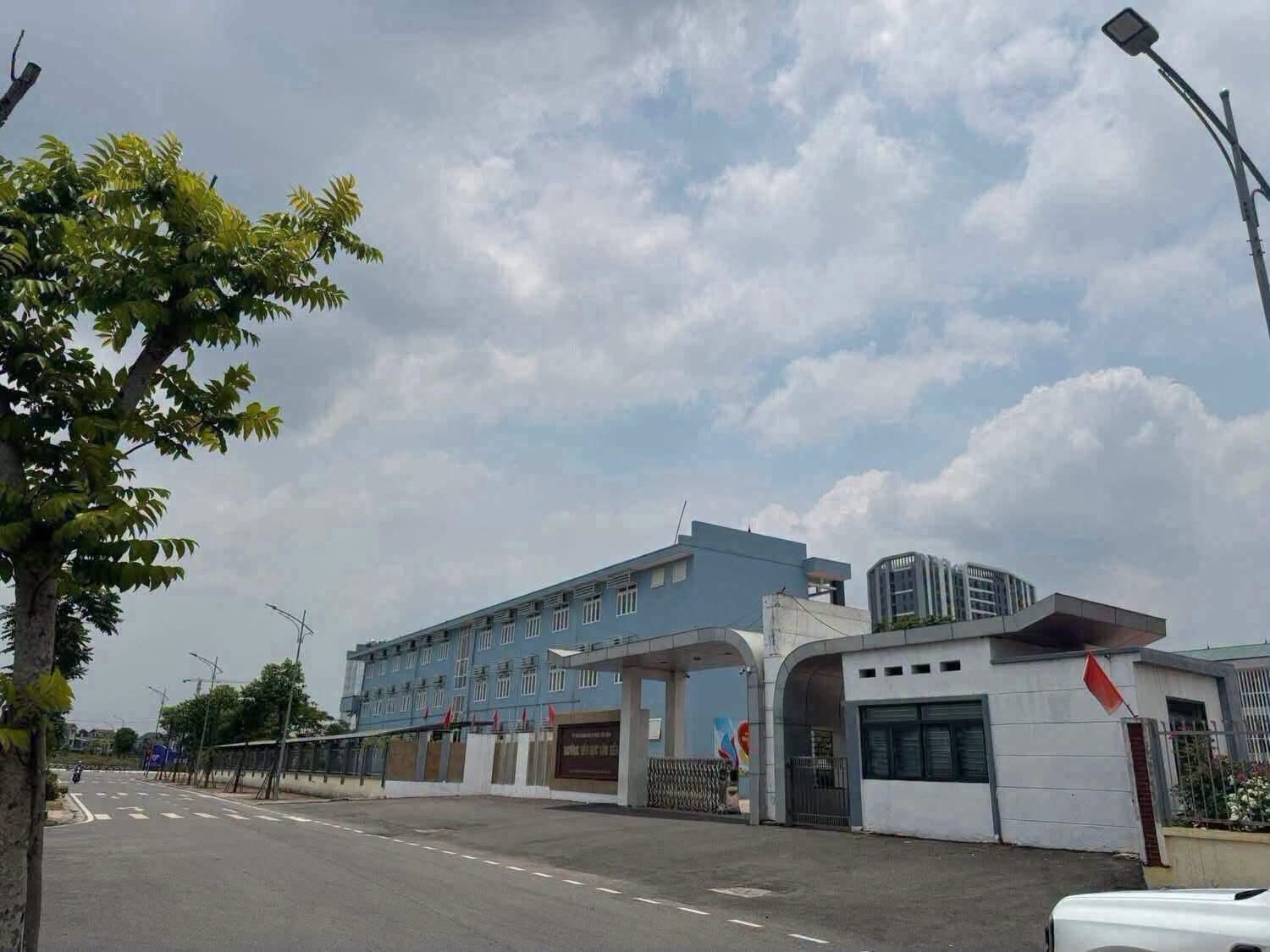 Đất LK8 đối diện trường Tân Tiến