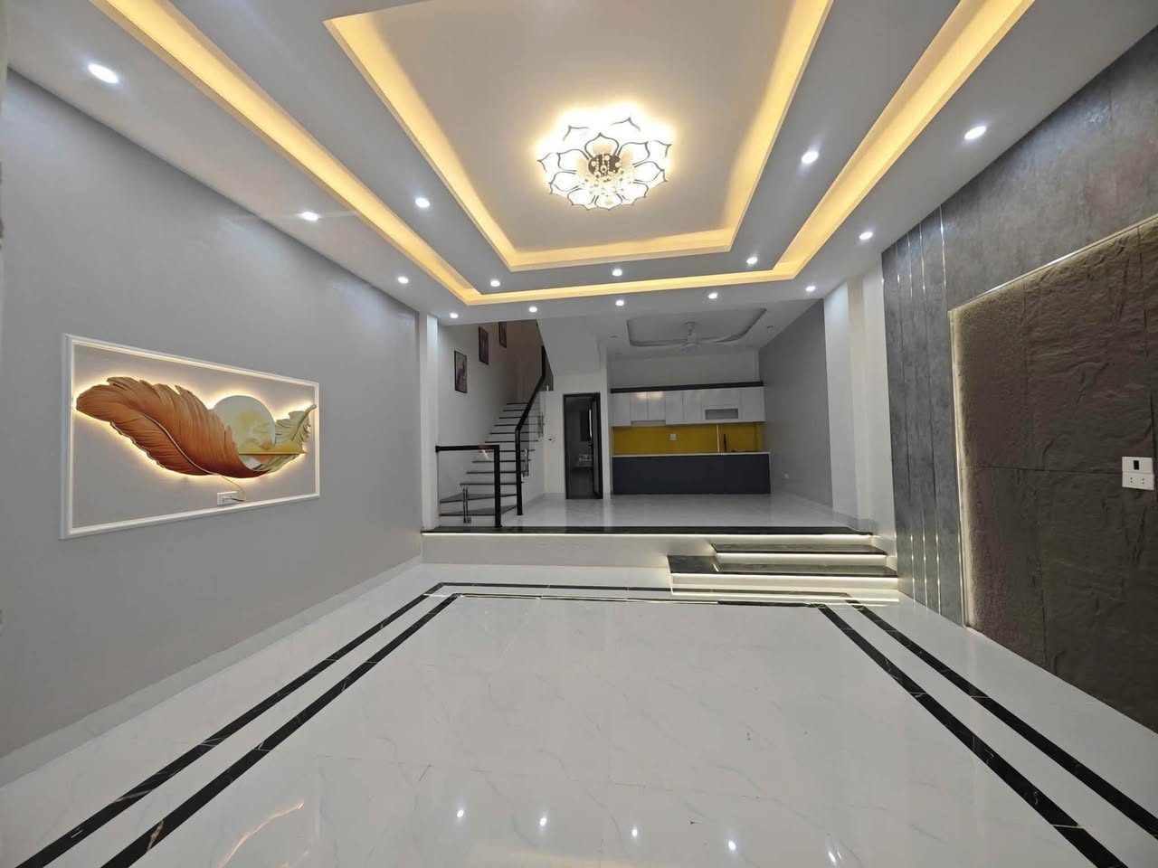 Cho thuê nhà 3 tầng KDC số 3 Bắc Giang