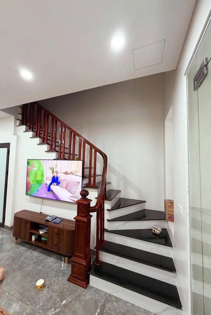 Nhà 4 tầng xây mới Võ Cường