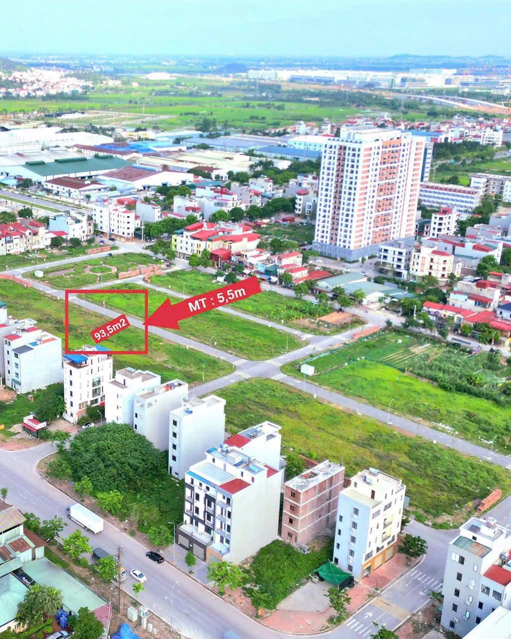 Bán lô dãy L2 Khắc Niệm 93,5m2